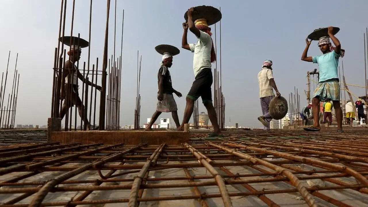 ಕಟ್ಟಡ ಕಾರ್ಮಿಕರಿಗೆ ವಿವಿಧ ಸೌಲಭ್ಯ ಒದಗಿಸಿಕೊಡಲು ಸಿದ್ದತೆ ಕಟ್ಟಡ ಕಾರ್ಮಿಕರಿಗೆ ವಿವಿಧ ಸೌಲಭ್ಯ ಒದಗಿಸಿಕೊಡಲು ಸಿದ್ದತೆ