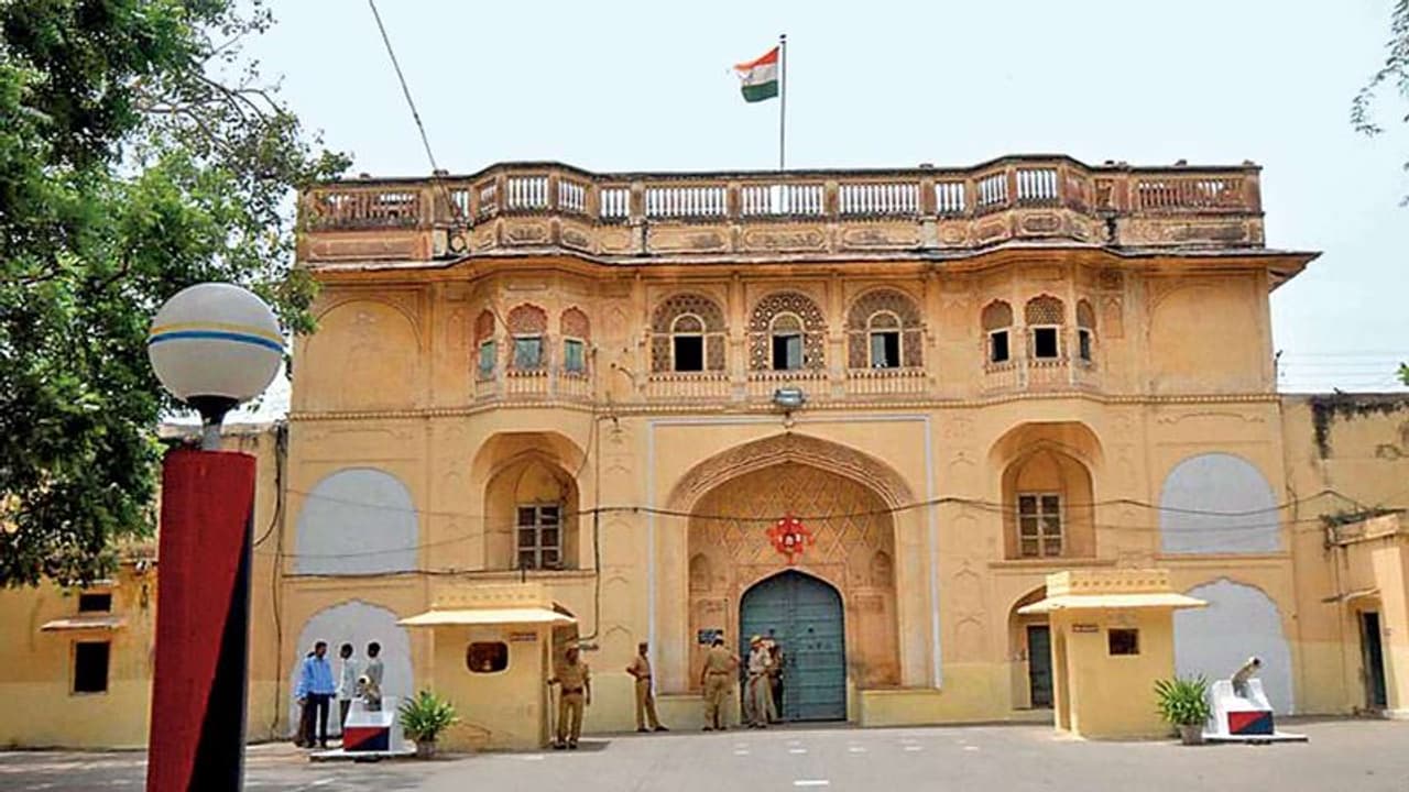 जयपुर जेल में पाकिस्तानी कैदी की हत्या