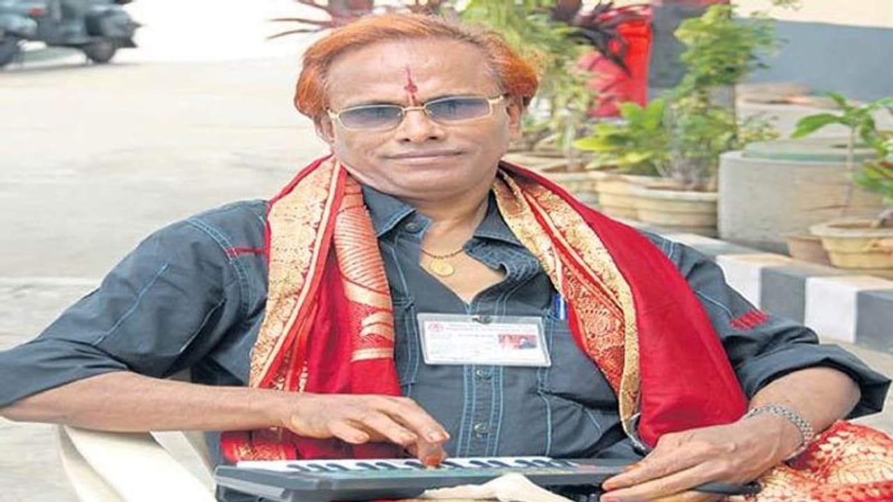 సినీ గేయ రచయిత వేదవ్యాస రంగభట్టర్ కన్నుమూత! సినీ గేయ రచయిత వేదవ్యాస రంగభట్టర్ కన్నుమూత!