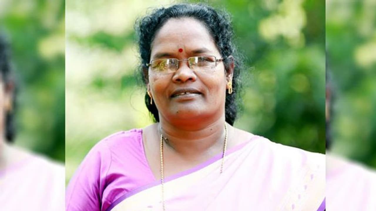 ഇത് ആദിവാസികളെ ഉന്മൂലനം ചെയ്യാനുള്ള ശ്രമം, സുപ്രീം കോടതി വിധിയെക്കുറിച്ച് സി.കെ ജാനു ഇത് ആദിവാസികളെ ഉന്മൂലനം ചെയ്യാനുള്ള ശ്രമം, സുപ്രീം കോടതി വിധിയെക്കുറിച്ച് സി.കെ ജാനു