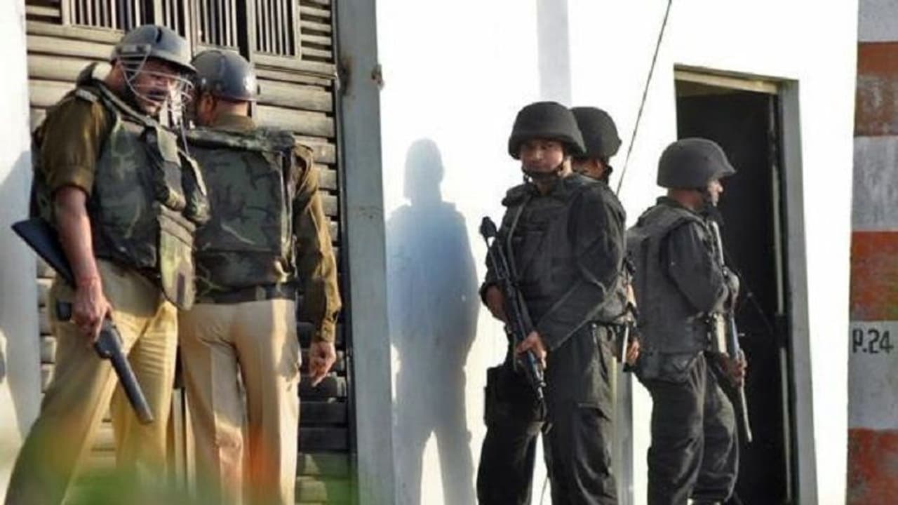 यूपी एटीएस ने 12 संदिग्धों को लिया हिरासत में, जैश के सदस्य होने की आशंका