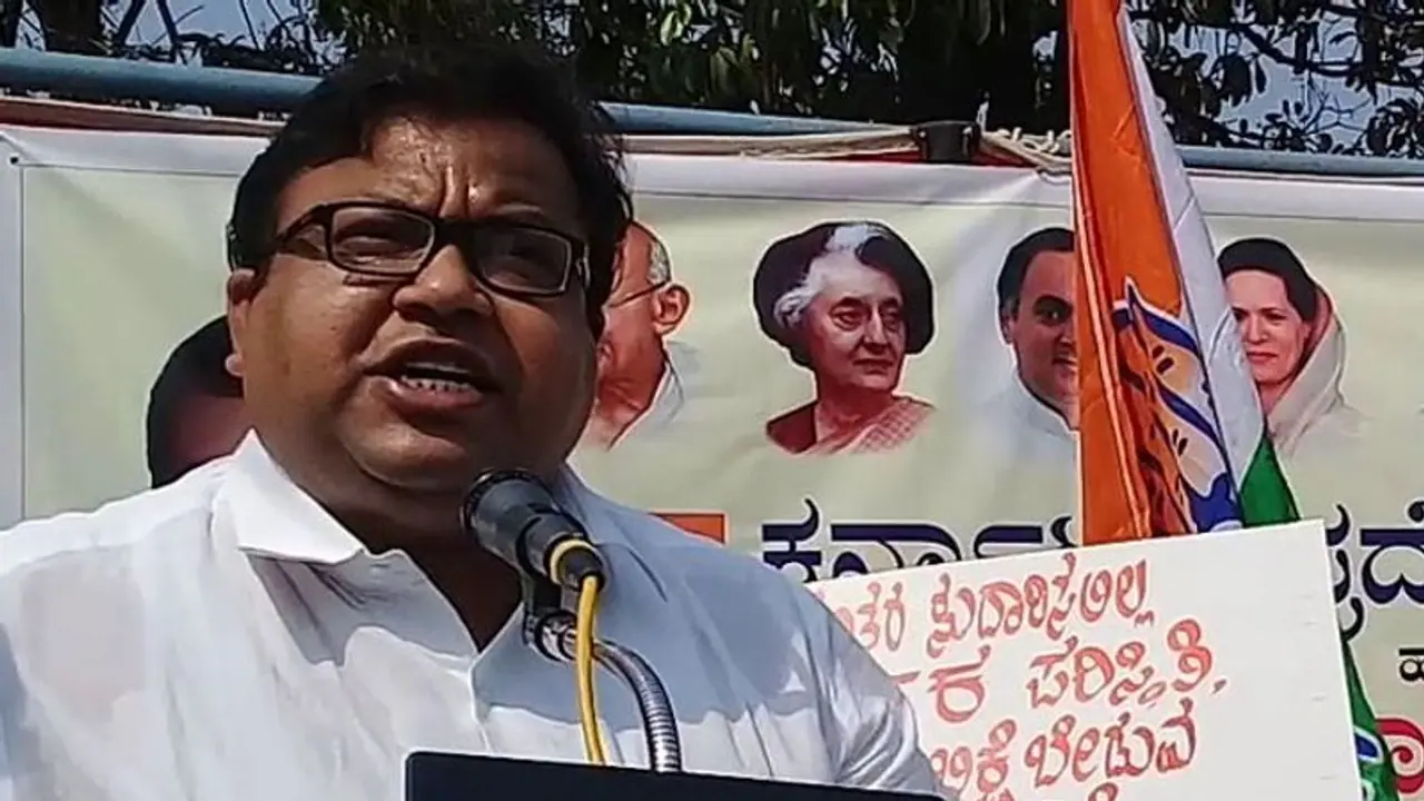 லிப்ட்டில் சிக்கிய காங்கிரஸ் எம்.பி.! 2 நிர்வாகிகள் மயக்கம்! விஷ்ணு பிரசாத் நிலைமை என்ன?