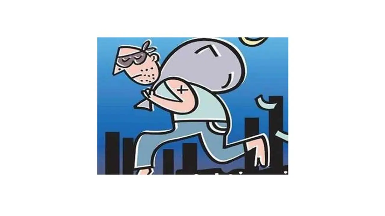 ಒಂದೇ ಸಮಯಕ್ಕೆ ಇಬ್ಬರು ಶಾಸಕರನ್ನು ದೋಚಿದ ಕಳ್ಳರು!