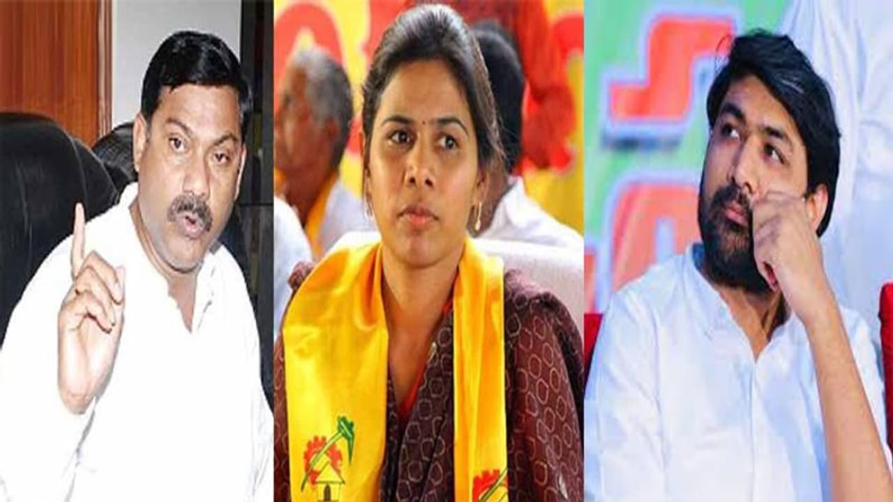 భూమా కుటుంబానికి చెక్ : ఏవీ సుబ్బారెడ్డి తిరుగుబాటు...? భూమా కుటుంబానికి చెక్ : ఏవీ సుబ్బారెడ్డి తిరుగుబాటు...?