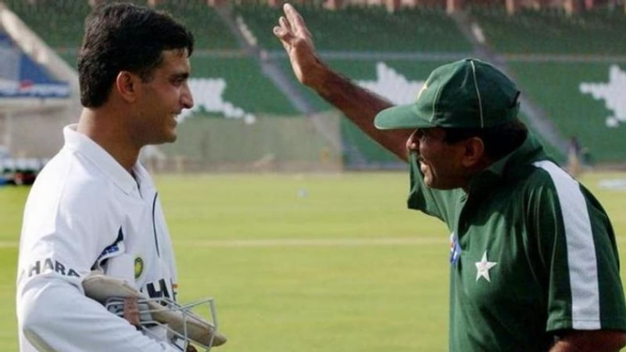 ഇന്ത്യാ പാക് മത്സരം ഉപേക്ഷിക്കണമെന്ന് പറയുന്നത് വിഡ്ഡിത്തം; ഗാംഗുലിയുടെ പ്രതികരണം മുഖ്യമന്ത്രിയാകാന്: ജാവേദ് മിയാന്ദാദ് ഇന്ത്യാ പാക് മത്സരം ഉപേക്ഷിക്കണമെന്ന് പറയുന്നത് വിഡ്ഡിത്തം; ഗാംഗുലിയുടെ പ്രതികരണം മുഖ്യമന്ത്രിയാകാന്: ജാവേദ് മിയാന്ദാദ്