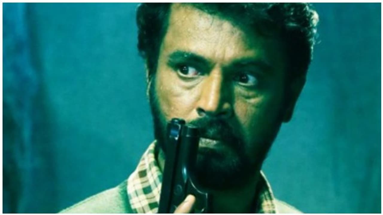 ’படவாய்ப்பு இல்லையான்னு கேட்ட பொண்ணுக்கு இப்பிடியா பதில் சொல்லுவீங்க சேரன் சார்?’... ’படவாய்ப்பு இல்லையான்னு கேட்ட பொண்ணுக்கு இப்பிடியா பதில் சொல்லுவீங்க சேரன் சார்?’...