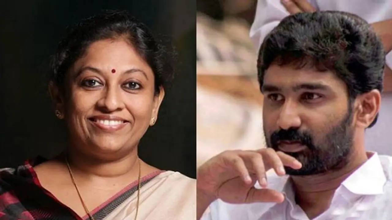 വാഴപ്പിണ്ടി കളഞ്ഞ് ഉപവാസ സമരം തുടങ്ങാമോ? ബൽറാമിനെ വെല്ലുവിളിച്ച് കെ ആർ മീര വാഴപ്പിണ്ടി കളഞ്ഞ് ഉപവാസ സമരം തുടങ്ങാമോ? ബൽറാമിനെ വെല്ലുവിളിച്ച് കെ ആർ മീര