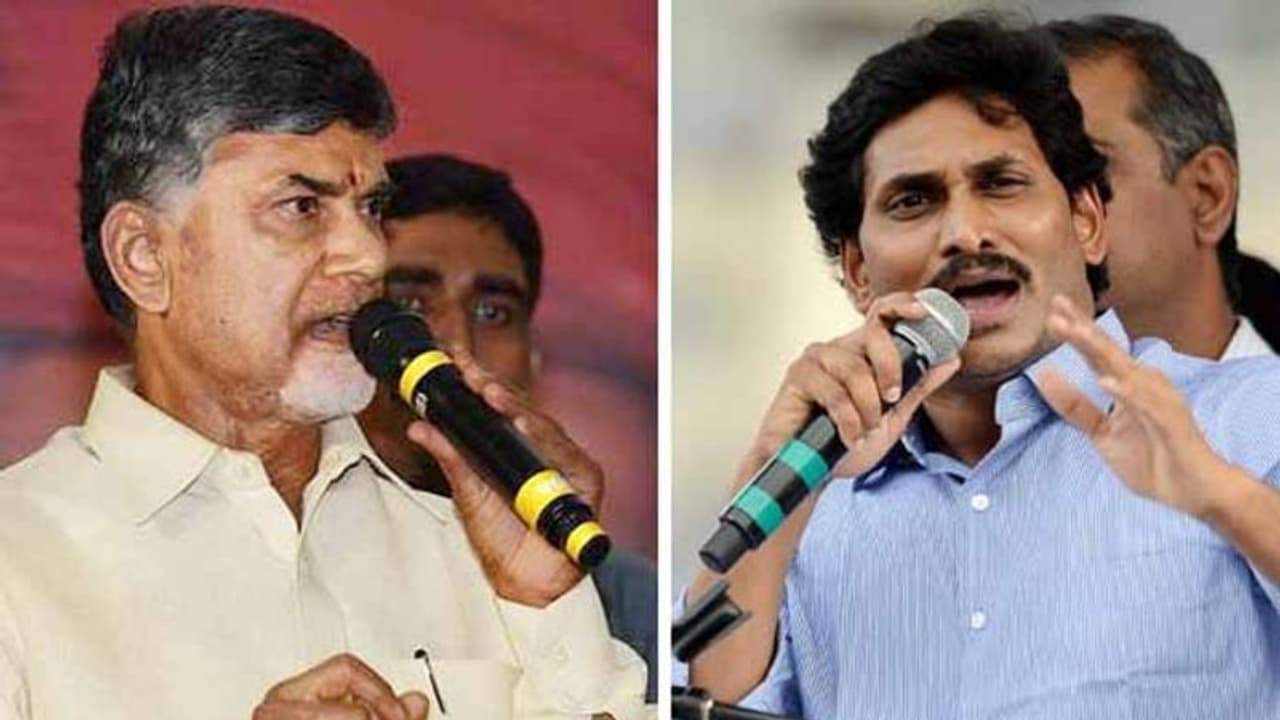 కేసీఆర్ మాట వినకపోతే... జగన్ ఫైలు క్లోజే: చంద్రబాబు కేసీఆర్ మాట వినకపోతే... జగన్ ఫైలు క్లోజే: చంద్రబాబు