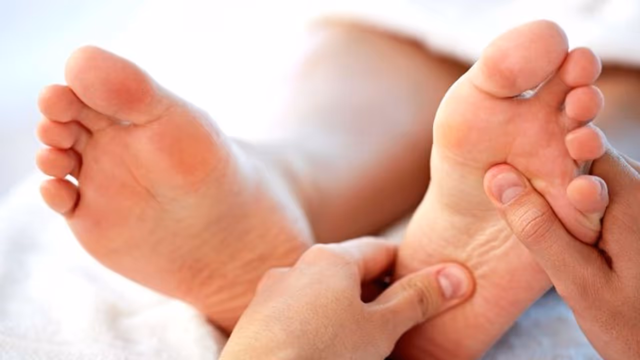 ഉപ്പൂറ്റി വേദന ഉണ്ടോ? ശ്രദ്ധിക്കേണ്ട കാര്യങ്ങള്‍