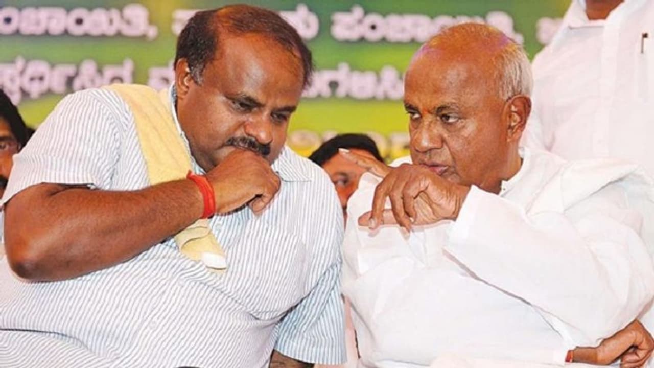 ಕೇಂದ್ರ ಸೂಚನೆ ಕೊಟ್ಟು ಎಲೆಕ್ಷನ್ ಮುಂದೂಡಿರಬಹುದು: ಸುಪ್ರೀಂ ನಿರ್ಧಾರಕ್ಕೆ ಜೆಟಿಎಸ್ ಟೀಕೆ!