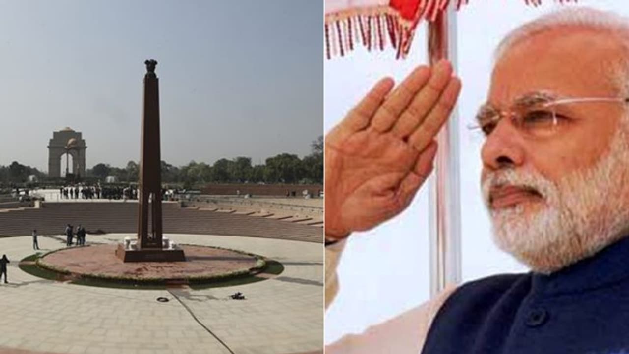 സൈന്യത്തോടുള്ള ആദരസൂചകം; രാജ്യത്തെ ആദ്യ യുദ്ധസ്മാരകം ഉദ്ഘാടനം ചെയ്ത് നരേന്ദ്രമോദി സൈന്യത്തോടുള്ള ആദരസൂചകം; രാജ്യത്തെ ആദ്യ യുദ്ധസ്മാരകം ഉദ്ഘാടനം ചെയ്ത് നരേന്ദ്രമോദി