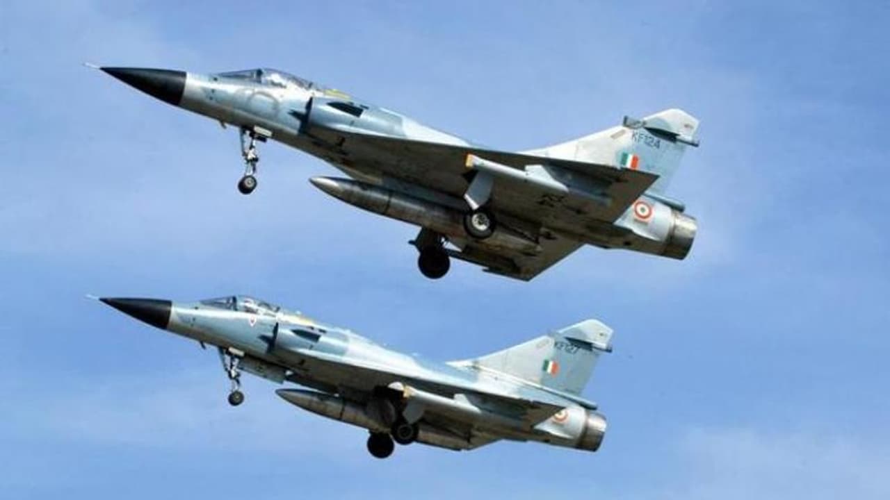 പാക്കിസ്ഥാന് ഇനിയും വിറയ്ക്കും, കാരണം ഇന്ത്യയുടെ ഈ വജ്രായുധം ചൈനീസല്ല! പാക്കിസ്ഥാന് ഇനിയും വിറയ്ക്കും, കാരണം ഇന്ത്യയുടെ ഈ വജ്രായുധം ചൈനീസല്ല!