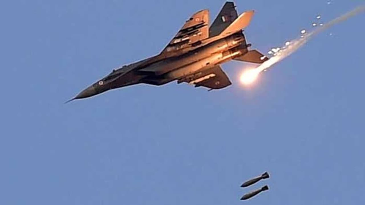 Amritsar shaken by sonic booms in the sky: Truth behind it