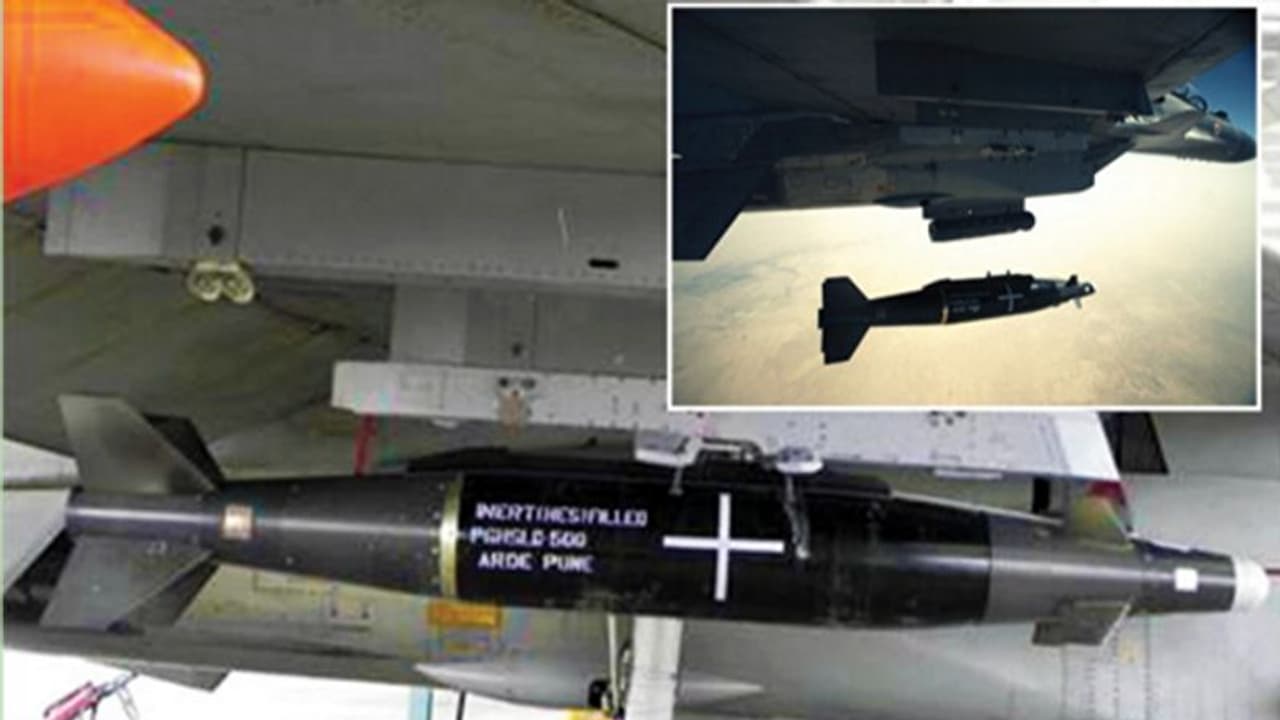 जानिए किस हथियार से भारत ने पाकिस्तान में घुसकर तबाह किया आतंकियों का अड्डा