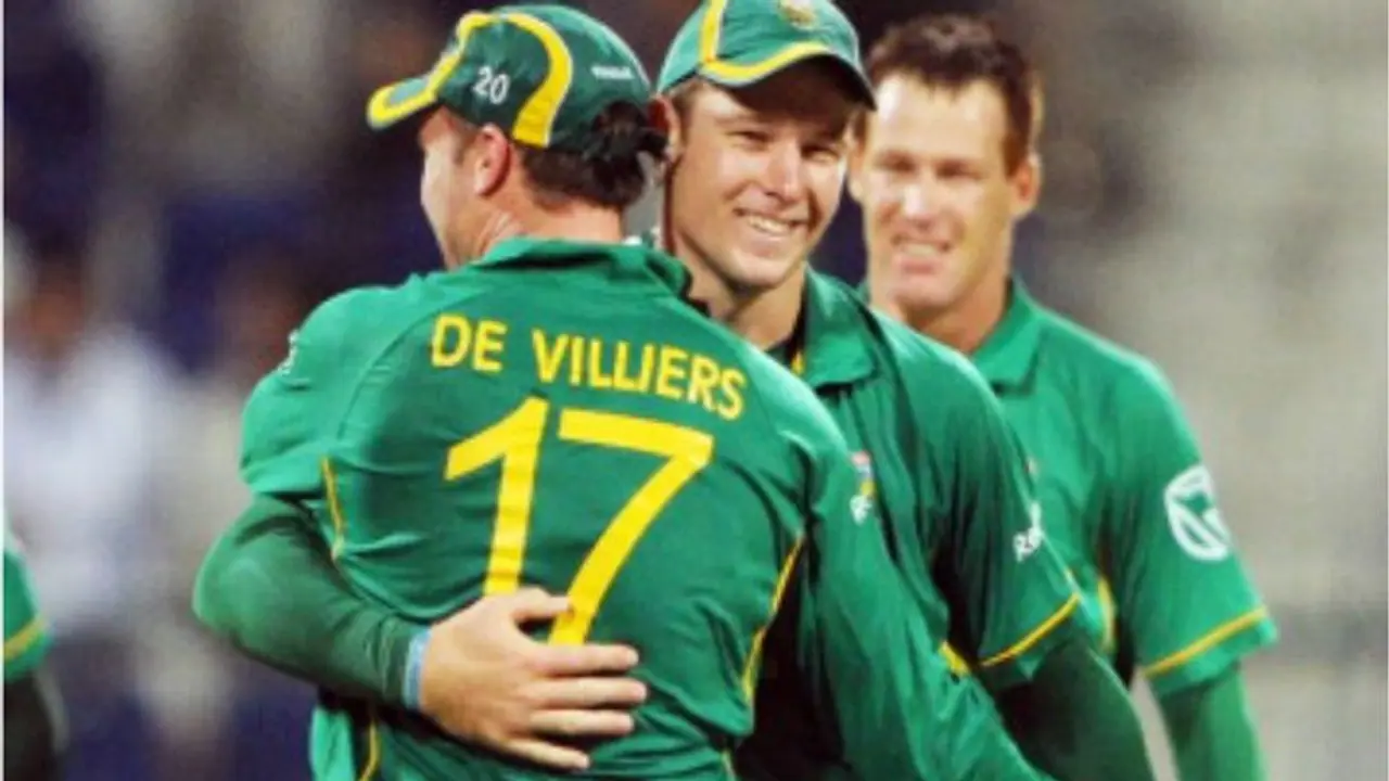 எப்போ என்னை கூப்புடுவாங்கனு போனை ஆன்லயே வச்சுருக்கேன்!! தென்னாப்பிரிக்க அணிக்கு திரும்ப ஆசைப்படும் வீரர் எப்போ என்னை கூப்புடுவாங்கனு போனை ஆன்லயே வச்சுருக்கேன்!! தென்னாப்பிரிக்க அணிக்கு திரும்ப ஆசைப்படும் வீரர்