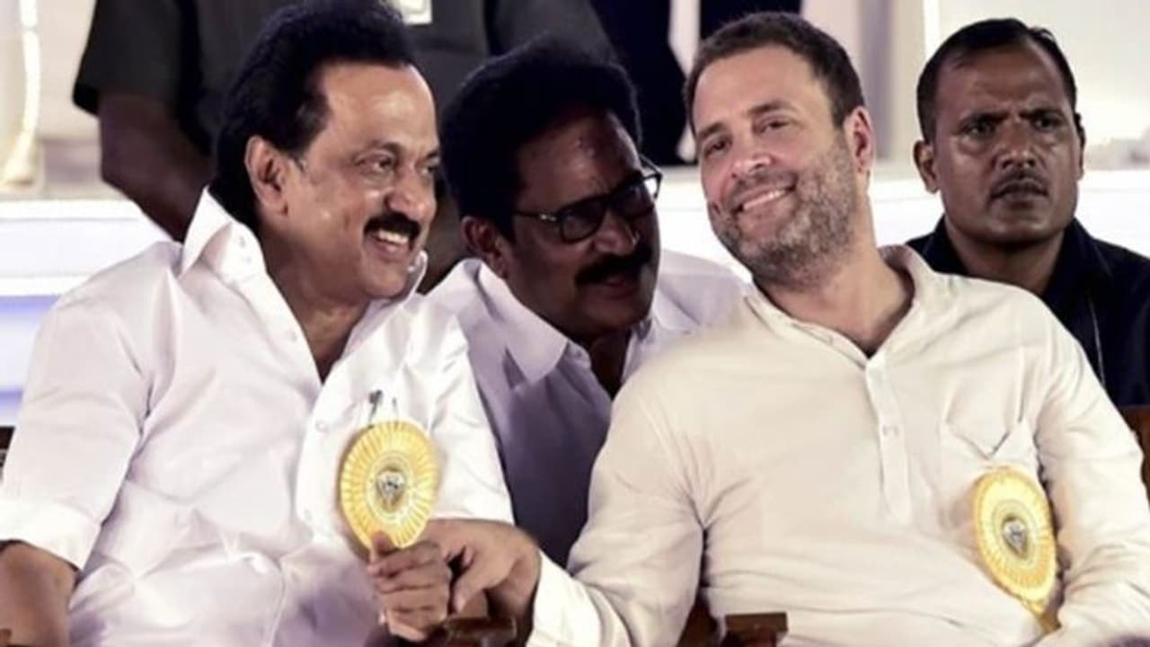 மக்களவை தேர்தல் 2024: தமிழ்நாட்டின் 39 தொகுதிகளை கைப்பற்றும் திமுக கூட்டணி!