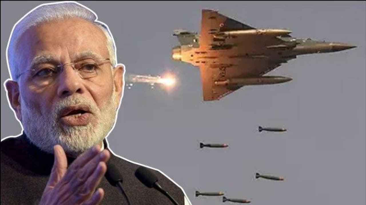 दुनिया भर की मीडिया ने माना भारतीय एयर फोर्स का लोहा, पाकिस्तान की हो रही किरकिरी