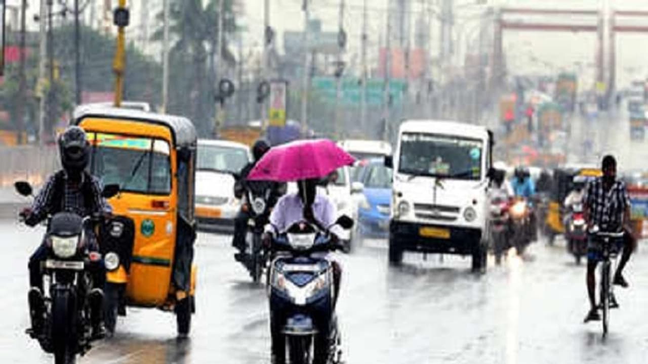 ರಾಜ್ಯದಲ್ಲಿ ‘ಮಳೆ ಭಾಗ್ಯ' : ಯಾರಿಗಿದೆ? ಯಾರಿಗಿಲ್ಲ? ರಾಜ್ಯದಲ್ಲಿ ‘ಮಳೆ ಭಾಗ್ಯ' : ಯಾರಿಗಿದೆ? ಯಾರಿಗಿಲ್ಲ?