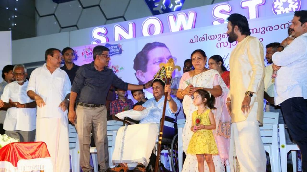 ഏഴ് വര്ഷത്തിനു ശേഷം ജഗതി ക്യാമറയ്ക്കു മുന്നില് ഏഴ് വര്ഷത്തിനു ശേഷം ജഗതി ക്യാമറയ്ക്കു മുന്നില്