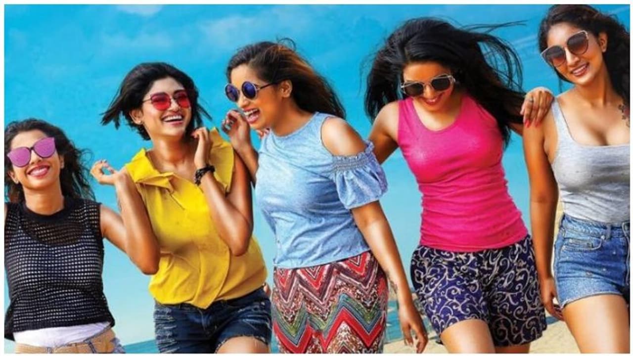 ’நடிகை ஓவியாவியும் ‘90 எம்.எல்.’ டைரக்டரையும் தூக்கி உள்ள போடுங்க சார்’...கமிஷனர் அலுவலகத்தில் புகார்... ’நடிகை ஓவியாவியும் ‘90 எம்.எல்.’ டைரக்டரையும் தூக்கி உள்ள போடுங்க சார்’...கமிஷனர் அலுவலகத்தில் புகார்...