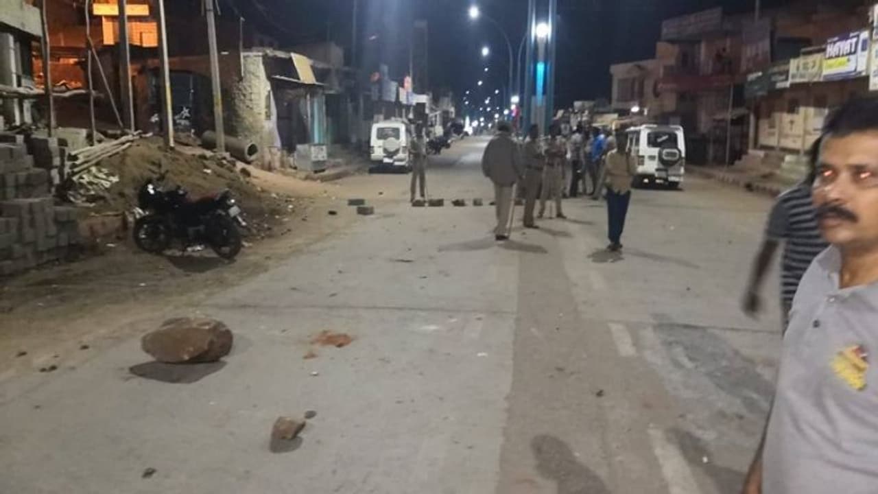 ಪಾಕಿಸ್ತಾನ ಜಿಂದಾಬಾದ್ ಎಂದ ಕೈ ಮಾಜಿ ಶಾಸಕನ ಆಪ್ತ: ರಾಮದುರ್ಗ ಉದ್ವಿಗ್ನ!