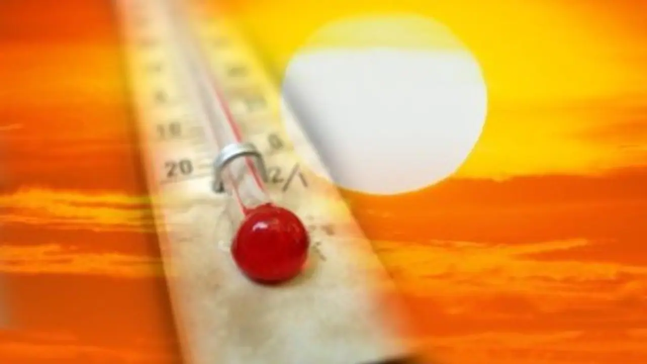শরীর 'পোড়াবে' সূর্যদেব, করোনার সঙ্গে পাল্লা দিয়ে চড়ছে পারদ