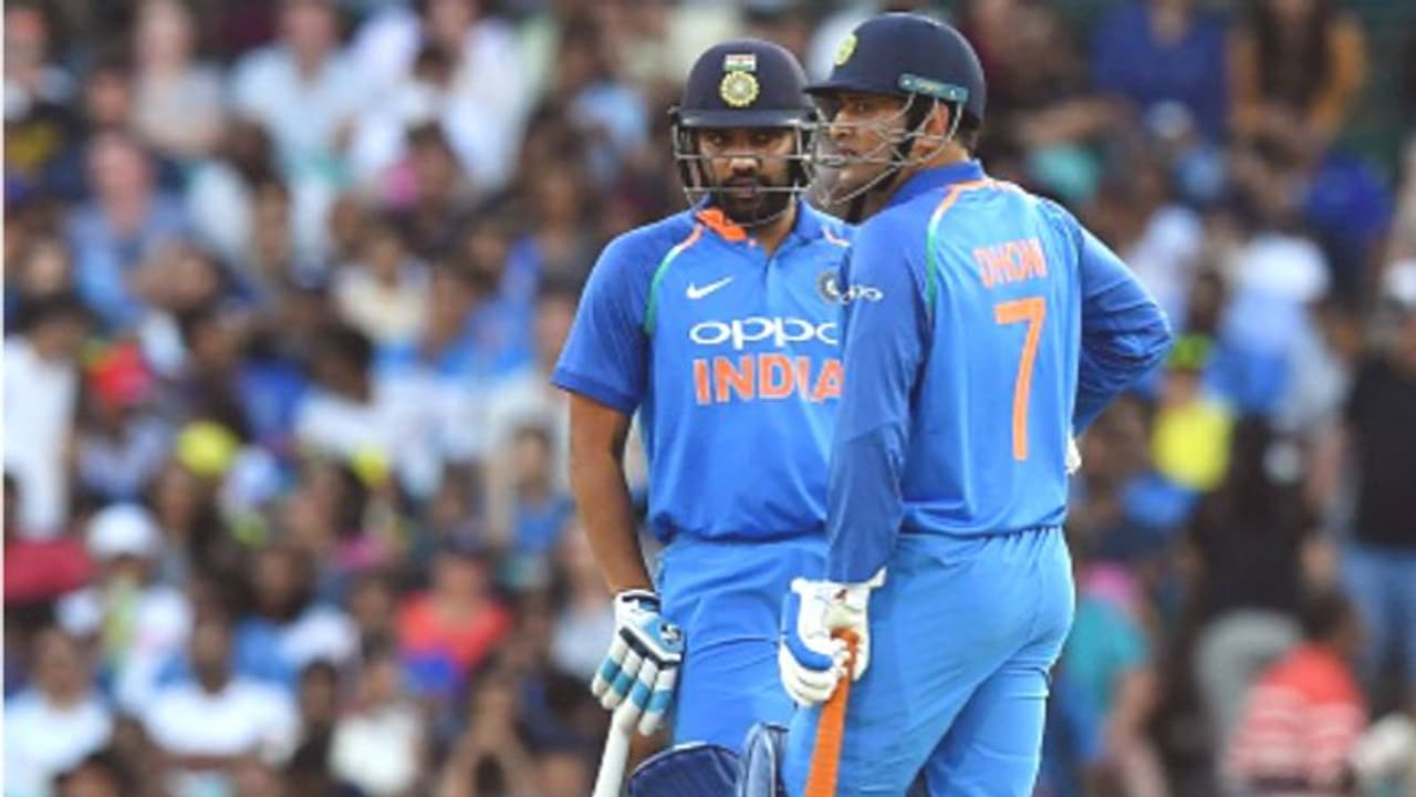 മൂന്ന് ഇന്ത്യക്കാര്, രണ്ട് വിന്ഡീസ് താരങ്ങള്; മികച്ച സിക്സ് ഹിറ്റര്മാരുടെ പട്ടികയുമായി ആകാശ് ചോപ്ര മൂന്ന് ഇന്ത്യക്കാര്, രണ്ട് വിന്ഡീസ് താരങ്ങള്; മികച്ച സിക്സ് ഹിറ്റര്മാരുടെ പട്ടികയുമായി ആകാശ് ചോപ്ര