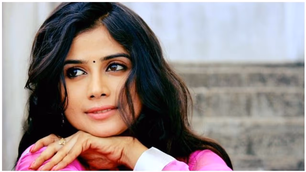 ‘பேரழகுல மயங்கி நீங்க காதலித்த பெண் ஒரு திருநங்கை என்று தெரியவந்தால்?...விடை சொல்லும் ‘தாதா 87’ ‘பேரழகுல மயங்கி நீங்க காதலித்த பெண் ஒரு திருநங்கை என்று தெரியவந்தால்?...விடை சொல்லும் ‘தாதா 87’