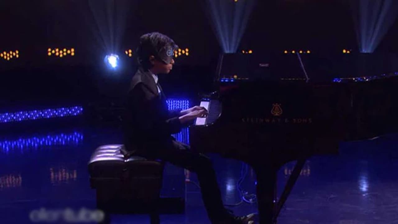 പിയാനോയിൽ ഇന്ദ്രജാലം തീർത്ത് ലോകത്തെ വിസ്മയിപ്പിക്കുന്ന 13 കാരൻ വീഡിയോ പിയാനോയിൽ ഇന്ദ്രജാലം തീർത്ത് ലോകത്തെ വിസ്മയിപ്പിക്കുന്ന 13 കാരൻ വീഡിയോ