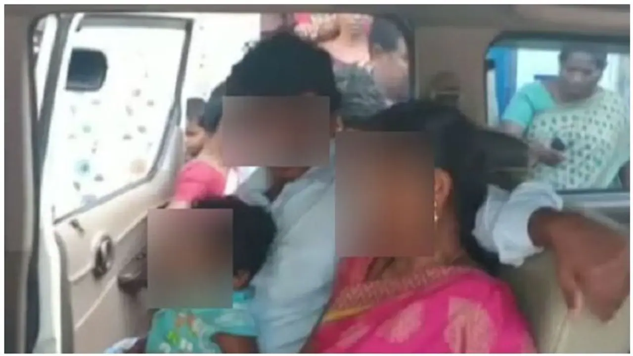 கர்ப்பிணிக்கு எச்ஐவி ரத்தம் செலுத்தப்பட்ட விவகாரம்... ரூ.25 லட்சம் இழப்பீடு வழங்க உத்தரவு..! கர்ப்பிணிக்கு எச்ஐவி ரத்தம் செலுத்தப்பட்ட விவகாரம்... ரூ.25 லட்சம் இழப்பீடு வழங்க உத்தரவு..!