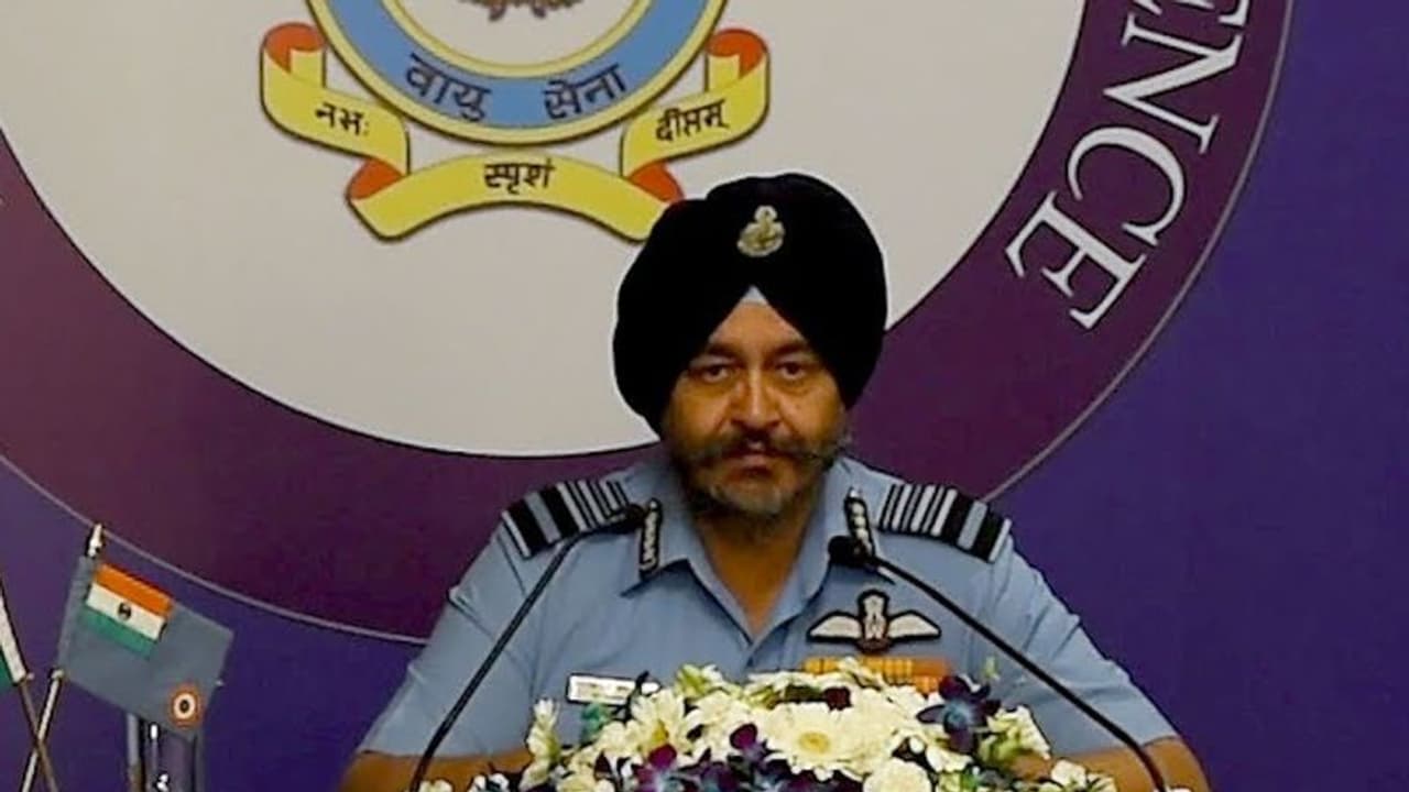 ಎಫ್‌ 16 ಹೊಡೆಯಲು ಮಿಗ್‌ ಬಳಸಿದ್ದೇಕೆ?: ಧನೋವಾ ನೀಡಿದ ಅಚ್ಚರಿಯ ಉತ್ತರ!