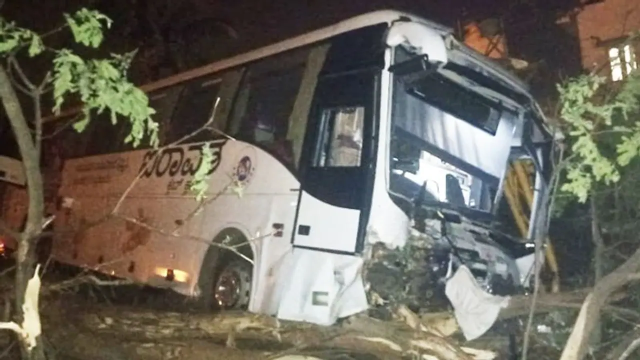 Five family members returning from temple die after car hits KSRTC bus Five family members returning from temple die after car hits KSRTC bus