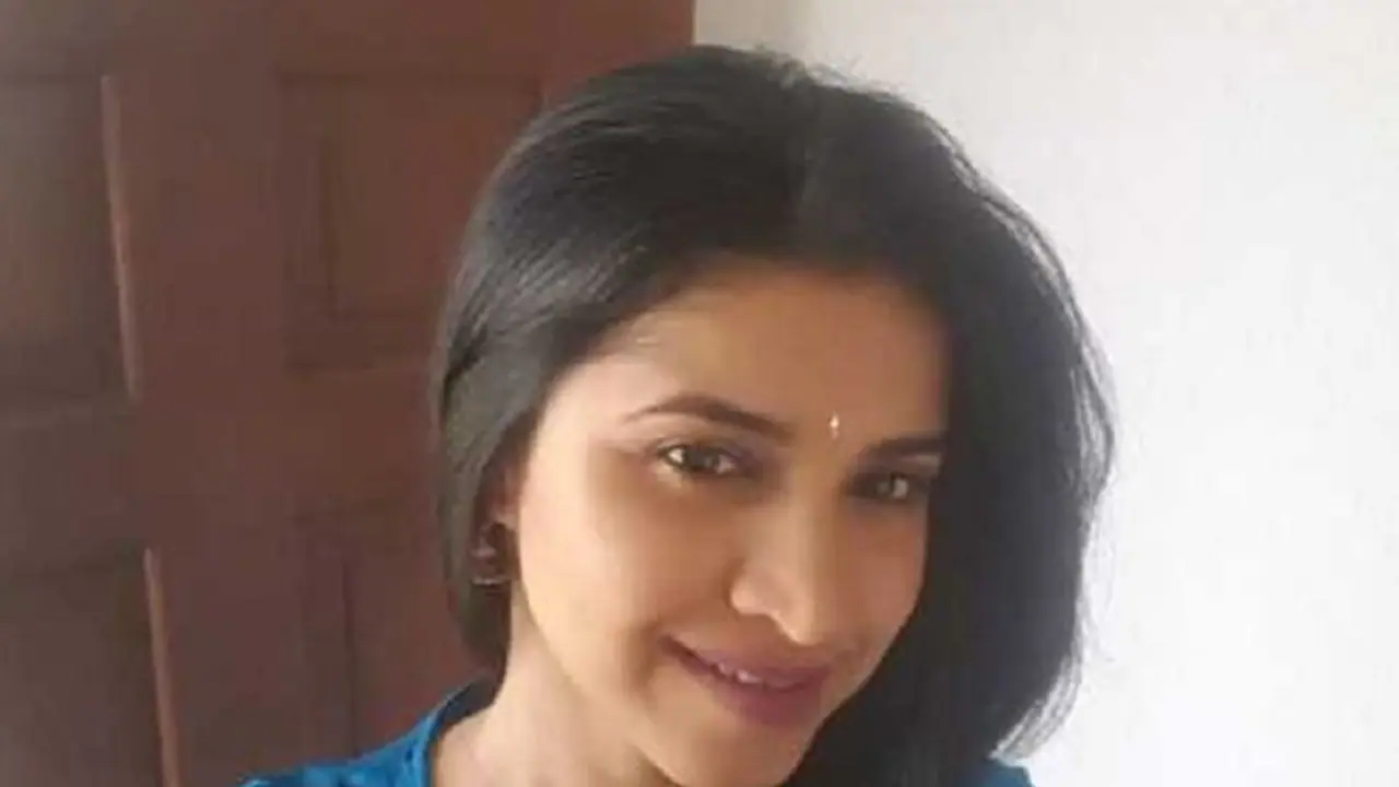 ಆಸ್ಟ್ರೇಲಿಯಾ: ಭಾರತೀಯ ದಂತ ವೈದ್ಯೆ ಸೂಟ್ಕೇಸ್ನಲ್ಲಿ ಶವವಾಗಿ ಪತ್ತೆ ಆಸ್ಟ್ರೇಲಿಯಾ: ಭಾರತೀಯ ದಂತ ವೈದ್ಯೆ ಸೂಟ್ಕೇಸ್ನಲ್ಲಿ ಶವವಾಗಿ ಪತ್ತೆ