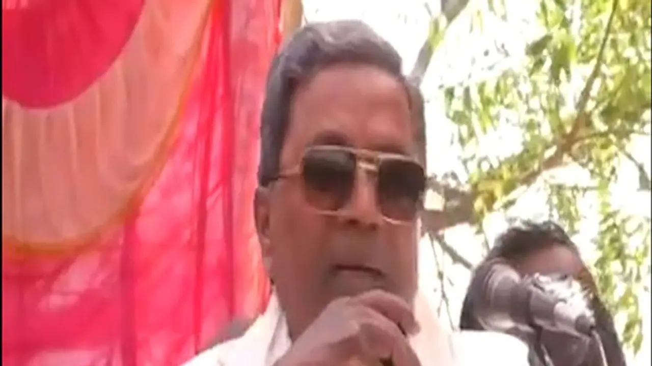 तिलक लगाने वालों पर सिद्धारमैया का विवादित बयान, सोशल मीडिया पर भड़के 'तिलकधारी'