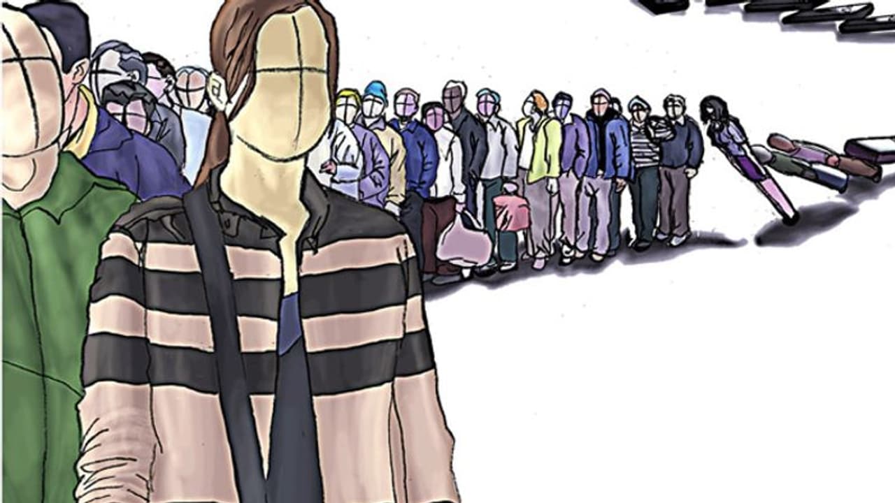 'ഏത് വി ഐ പി ആയാലും വരി തെറ്റിക്കാന്‍ പറ്റില്ല'; 'ക്യൂ' നില്‍ക്കുന്നതിനോട് ഇന്ത്യക്കാര്‍ക്കെന്താ ഇത്ര അലര്‍ജി?