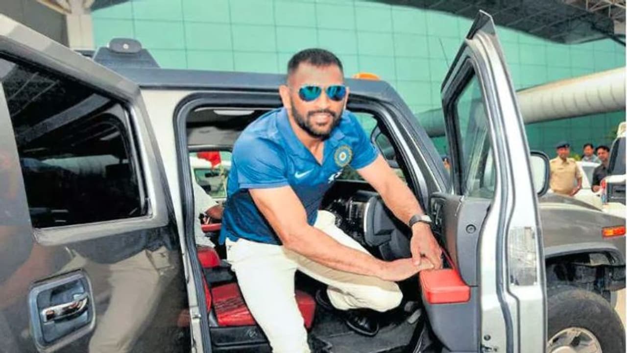 ರಾಂಚಿಗೆ ಬಂದಿಳಿದ ಟೀಂ ಇಂಡಿಯಾ ಕ್ರಿಕೆಟಿಗರಿಗೆ ಧೋನಿ ನೀಡಿದ್ರು ಸರ್ಪ್ರೈಸ್! ರಾಂಚಿಗೆ ಬಂದಿಳಿದ ಟೀಂ ಇಂಡಿಯಾ ಕ್ರಿಕೆಟಿಗರಿಗೆ ಧೋನಿ ನೀಡಿದ್ರು ಸರ್ಪ್ರೈಸ್!