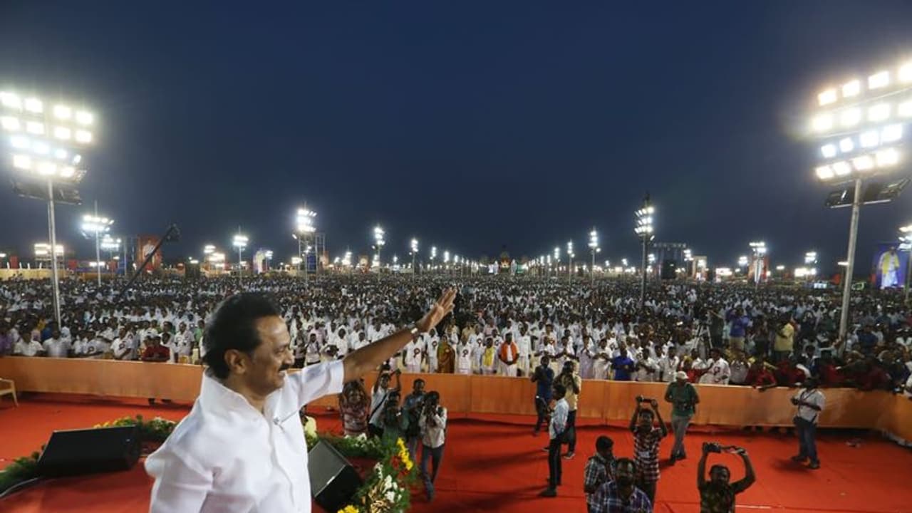 மீண்டும் வருவார் மோடி..! பிரதமர் உரைக்கு பின் ஸ்டாலினே இப்படி பேச காரணம் என்ன..? மீண்டும் வருவார் மோடி..! பிரதமர் உரைக்கு பின் ஸ்டாலினே இப்படி பேச காரணம் என்ன..?
