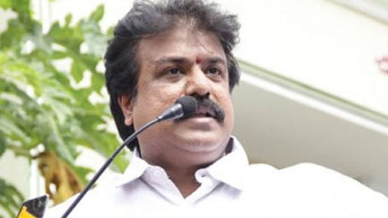 ‘அனைத்து தொகுதிகளிலும் அதிமுக டெபாசிட் இழக்கும்’... கேட்ட சீட் கிடைக்காததால் கொந்தளித்த எல்.கே.சுதீஷ்...!