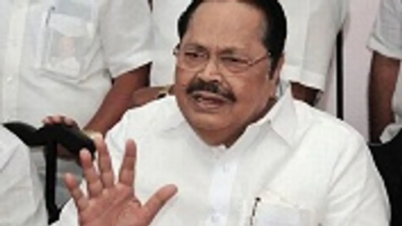 Income tax department raids DMK leader Durai Murugan's house
