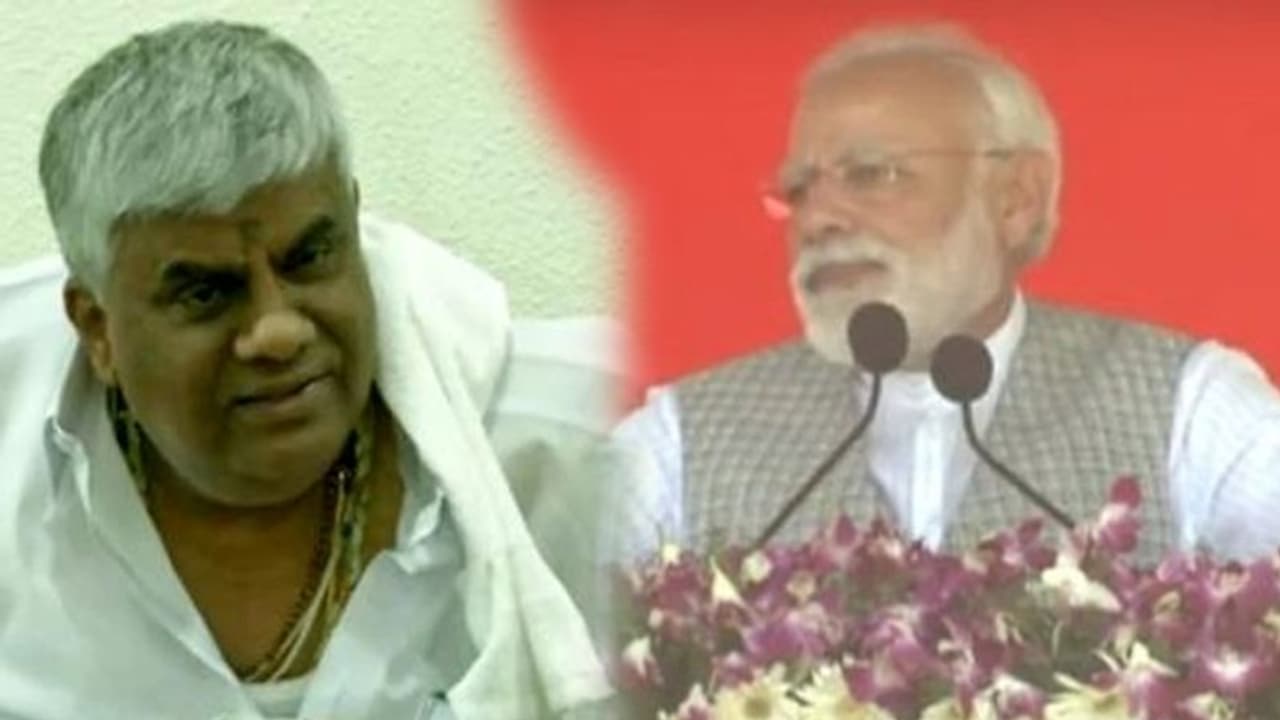 ಯಾರೋ ಬರೆದುಕೊಟ್ಟಿದ್ದು ಮೋದಿ ಓದಿದ್ದಾರೆ: ರೇವಣ್ಣ ಯಾರೋ ಬರೆದುಕೊಟ್ಟಿದ್ದು ಮೋದಿ ಓದಿದ್ದಾರೆ: ರೇವಣ್ಣ