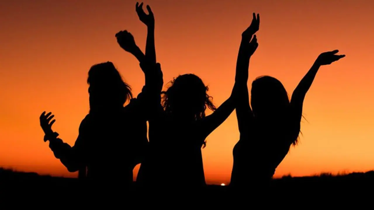 നാളെയാണ് ലോക വനിതാ ദിനം.. എന്താണ് ശരിക്കും ഈ 'വനിതാ ദിനം'?