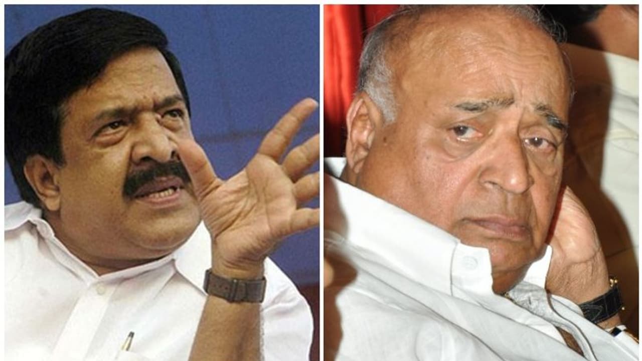 ഇടത് മുന്നണി സീറ്റ് ചർച്ചക്ക് പോലും വിളിച്ചില്ല; വീരേന്ദ്രകുമാറിനോട് സഹതാപമെന്ന് ചെന്നിത്തല ഇടത് മുന്നണി സീറ്റ് ചർച്ചക്ക് പോലും വിളിച്ചില്ല; വീരേന്ദ്രകുമാറിനോട് സഹതാപമെന്ന് ചെന്നിത്തല