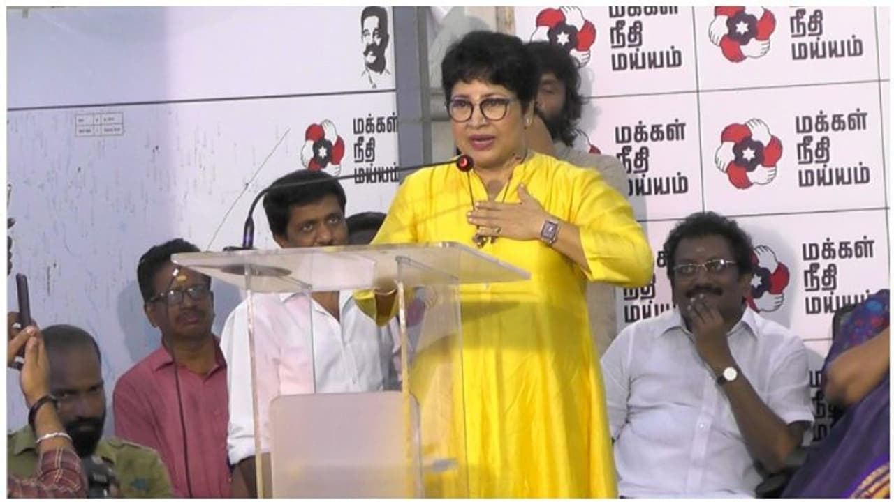 కమల్ పార్టీలో కోవై సరళ కమల్ పార్టీలో కోవై సరళ