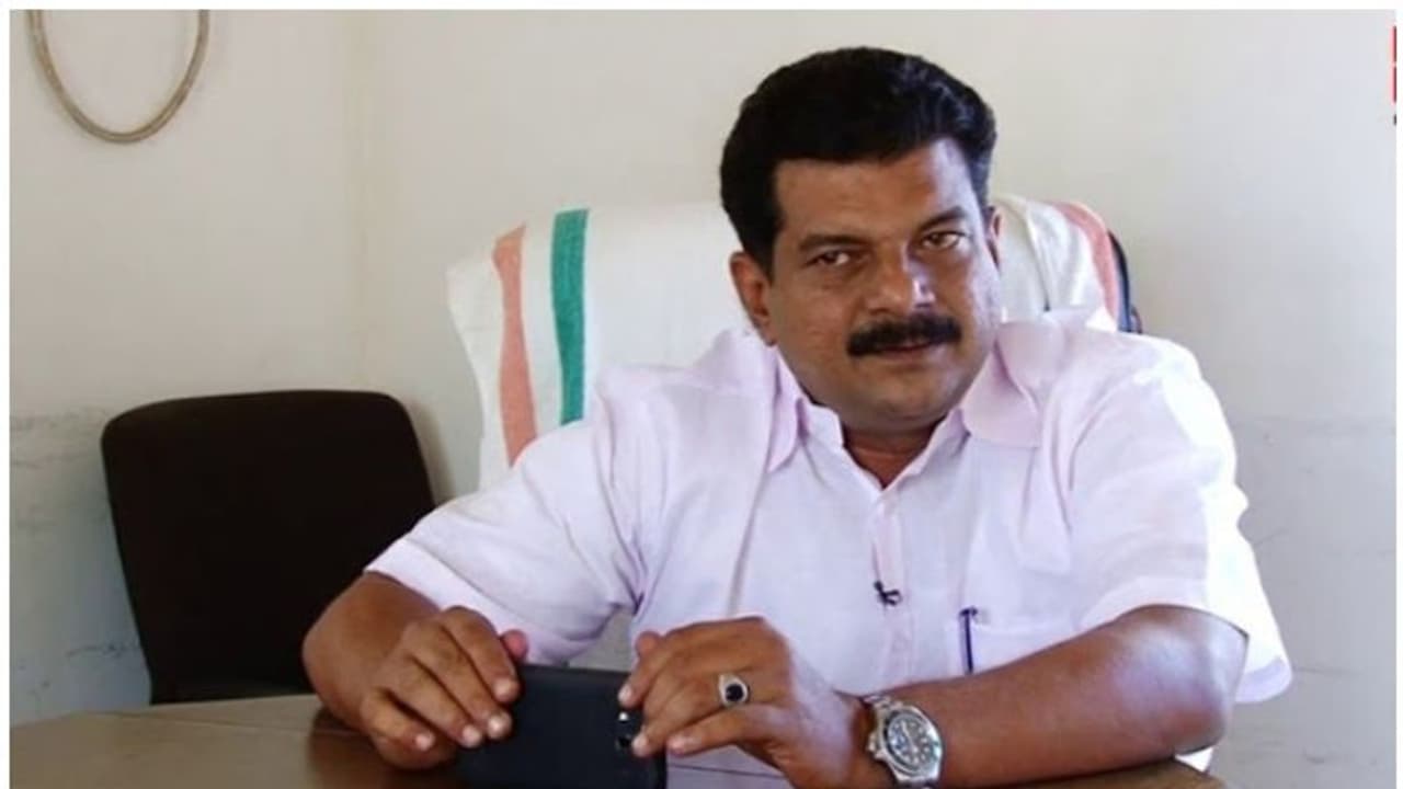 'പൊതു ചടങ്ങിൽ പ്രാർഥന ഒഴിവാക്കിക്കൂടേ...'; ചോദ്യവുമായി പി വി അൻവർ എംഎൽഎ