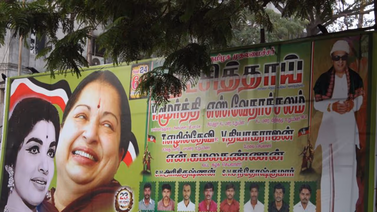 चुनाव के दौरान पर्यावरण बचाव के लिए सुप्रीम कोर्ट का आदेश चुनाव के दौरान पर्यावरण बचाव के लिए सुप्रीम कोर्ट का आदेश