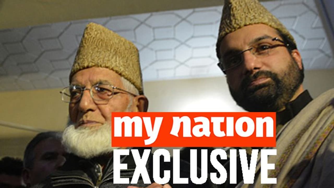 Terror funding: NIA to grill separatists Mirwaiz, Geelani in Delhi