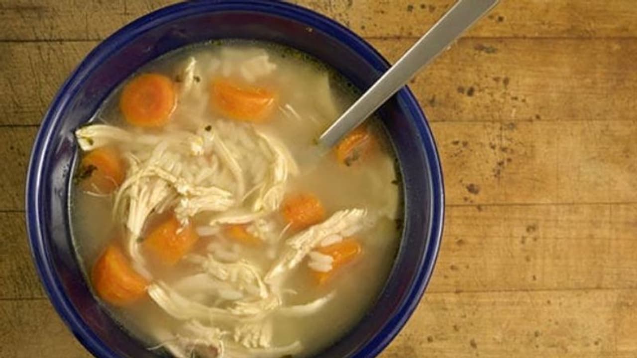 വണ്ണം കുറയ്ക്കാനുള്ള ശ്രമത്തിലാണോ? എങ്കിലിതാ ഡയറ്റിലുള്പ്പെടുത്താന് മൂന്ന് സൂപ്പുകള്... വണ്ണം കുറയ്ക്കാനുള്ള ശ്രമത്തിലാണോ? എങ്കിലിതാ ഡയറ്റിലുള്പ്പെടുത്താന് മൂന്ന് സൂപ്പുകള്...