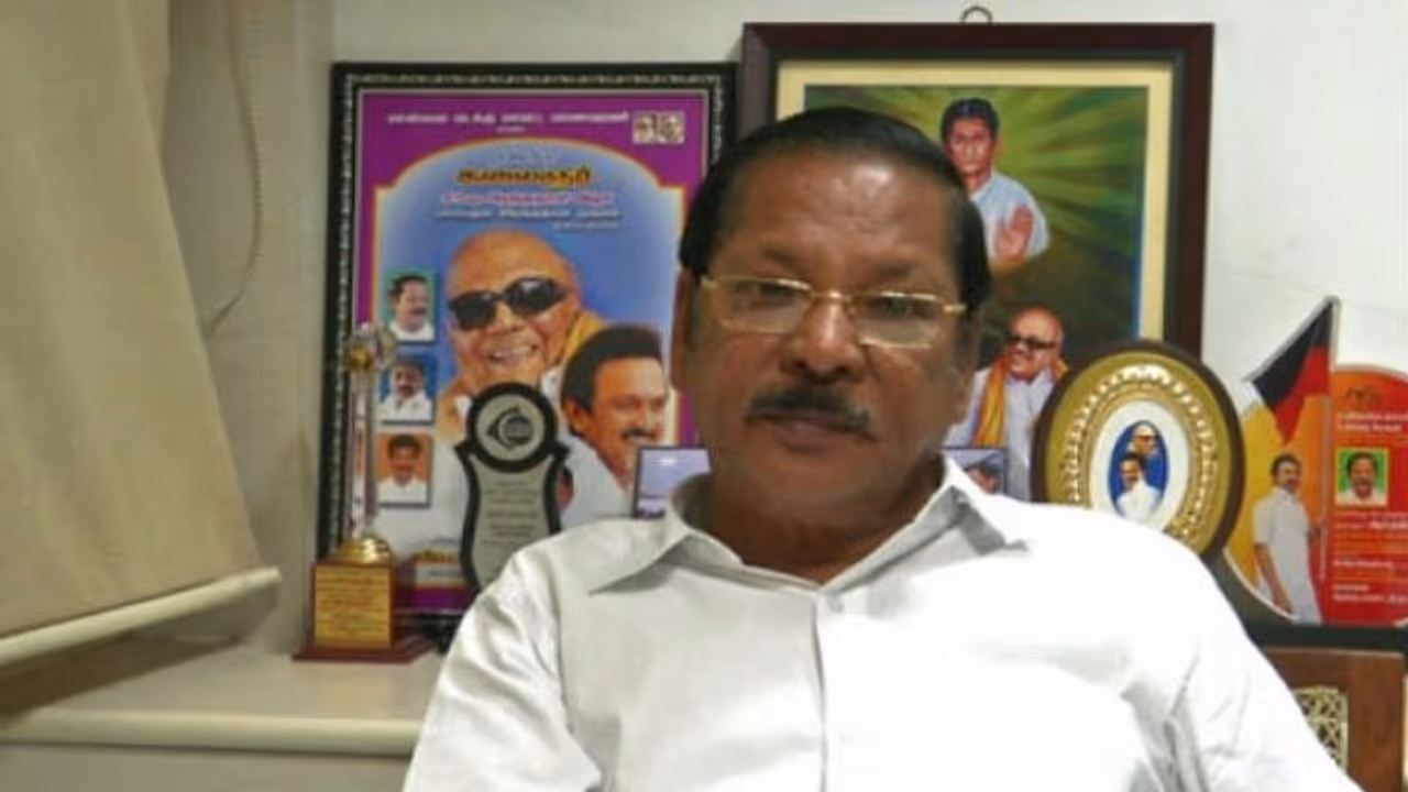 பாஜக தலைமைக்கு அரசியல் அறிவில்லை... அண்ணாமலைக்கு எப்படி ஐ.பி.எஸ் பணி கொடுத்தார்கள்..?: ஆர்.எஸ்.பாரதி..! பாஜக தலைமைக்கு அரசியல் அறிவில்லை... அண்ணாமலைக்கு எப்படி ஐ.பி.எஸ் பணி கொடுத்தார்கள்..?: ஆர்.எஸ்.பாரதி..!