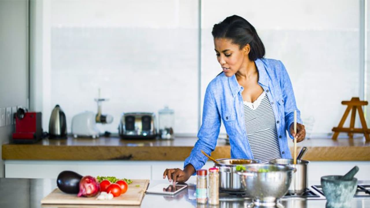 ಅಡುಗೆ ಮನೆಗೆ ವಾಸ್ತು : ನಾರಿಯ ಸುಖಕ್ಕೆ ಅಸ್ತು ಅಡುಗೆ ಮನೆಗೆ ವಾಸ್ತು : ನಾರಿಯ ಸುಖಕ್ಕೆ ಅಸ್ತು