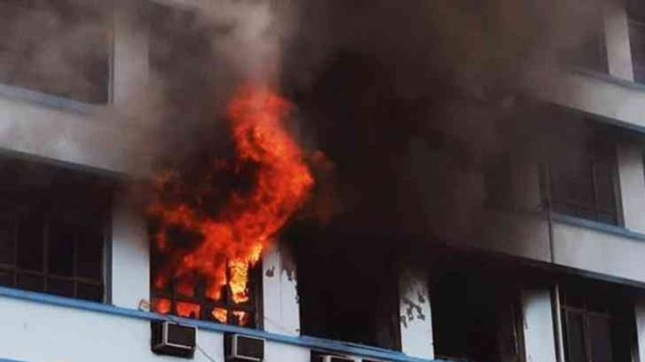 Fire breaks out at Delhi's Vikas Bhawan